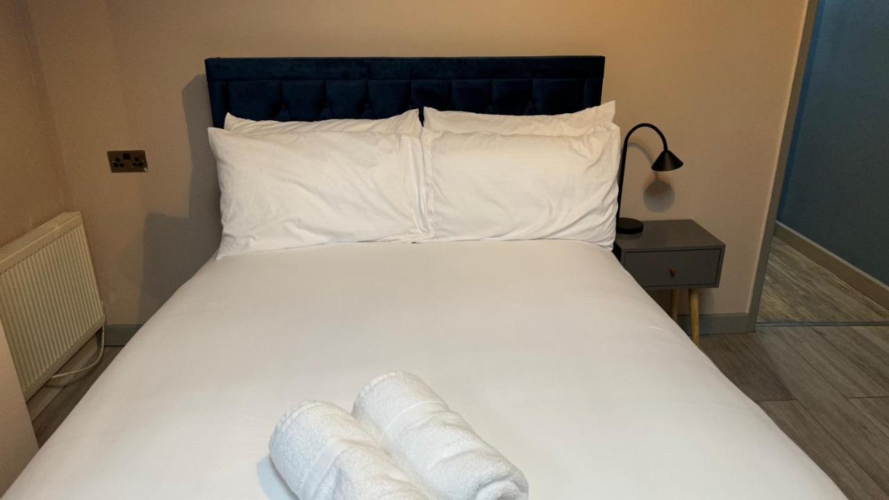 One Bedroom Apartment In Walsall Sleeps 4 Free Wifi By Villazu Bloxwich 외부 사진
